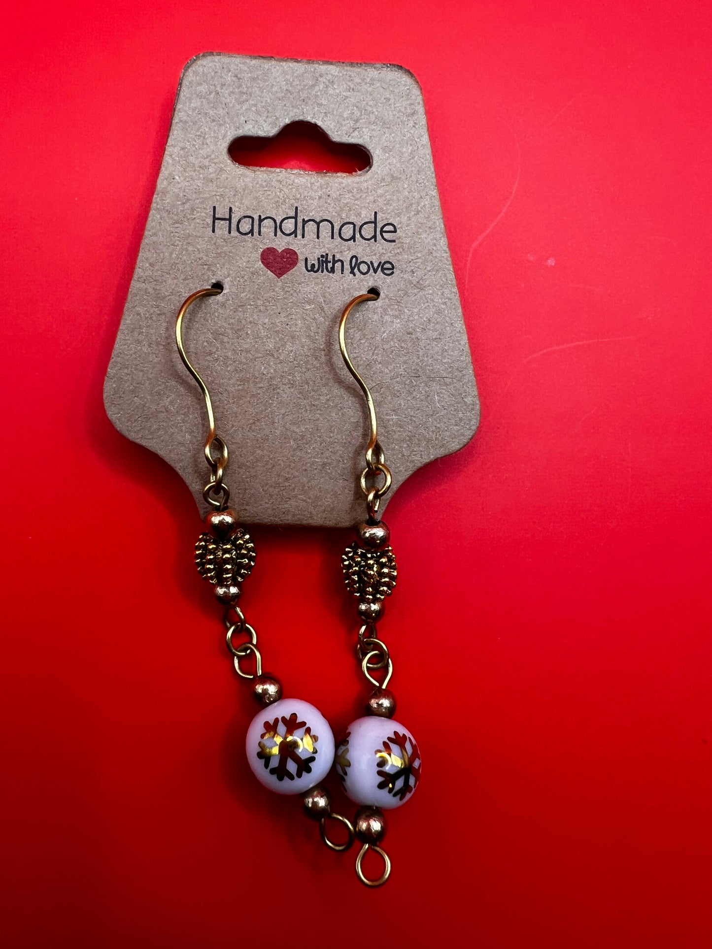 Gold and White, Dangly Snowflakes Beads