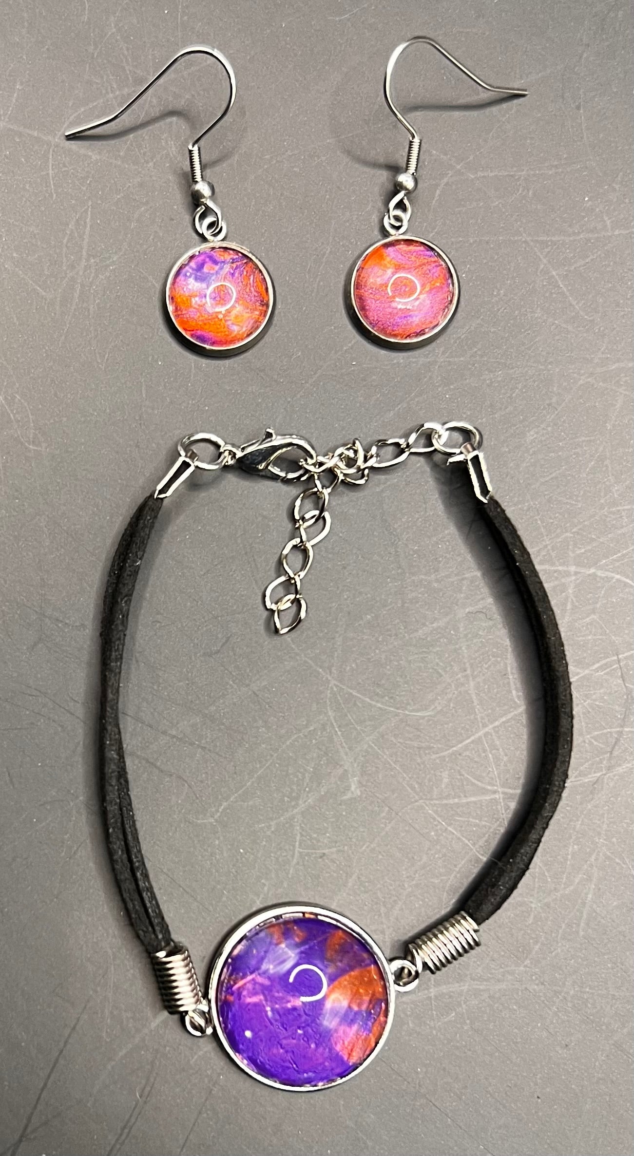 Purple & Orange Round Silver cabochon bracelet & earrings with black chord