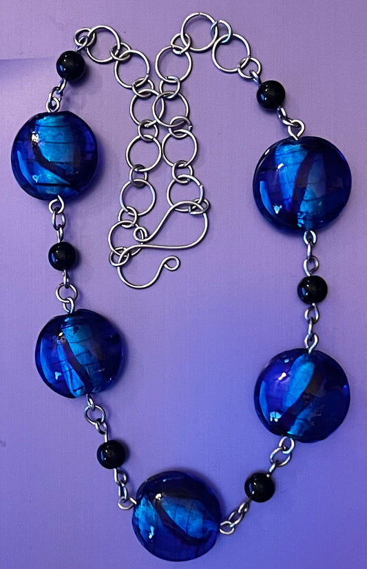 Silver necklace w/ large royal blue & small black beads
